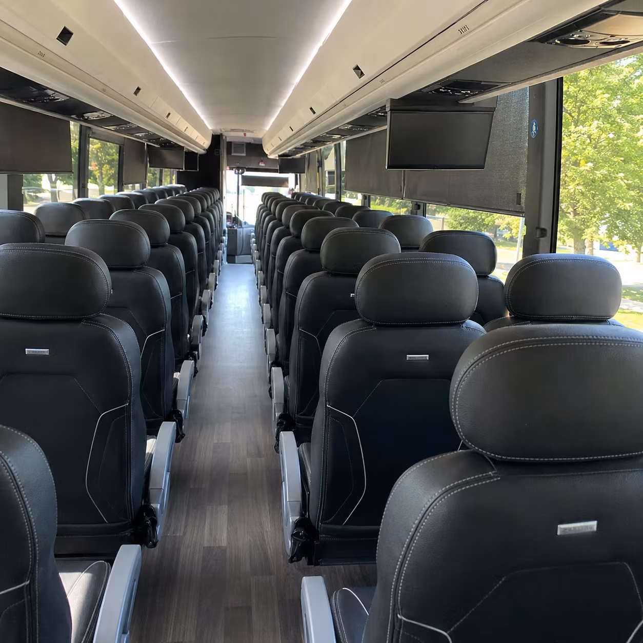 seattle tacoma international sea and eugene airport eug charter bus runs